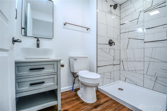 16 Laurel Road, Medway, OH 45341