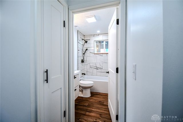 16 Laurel Road, Medway, OH 45341