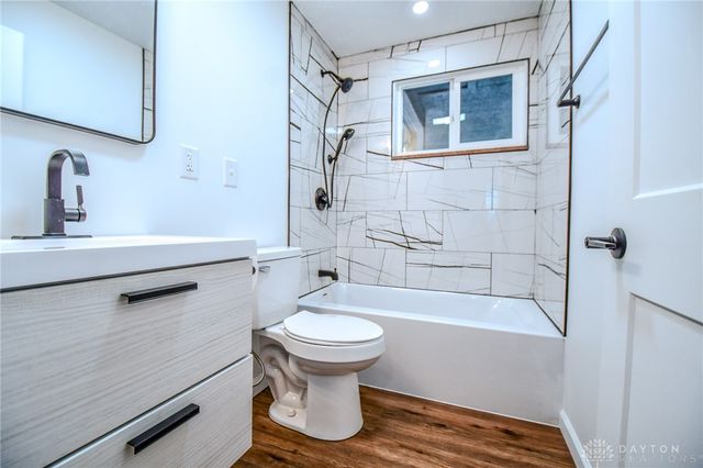 16 Laurel Road, Medway, OH 45341