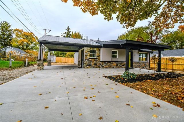 16 Laurel Road, Medway, OH 45341