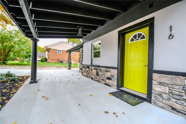 16 Laurel Road, Medway, OH 45341