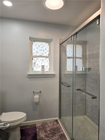 11518 N Virginia Avenue, Kansas City, MO 64155