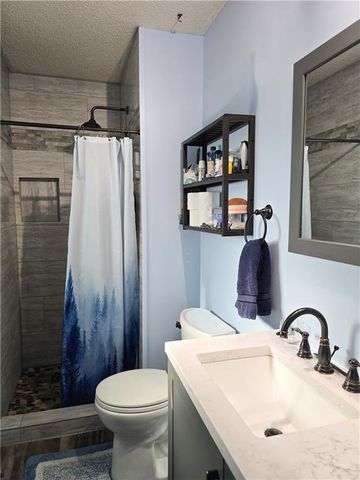 11518 N Virginia Avenue, Kansas City, MO 64155