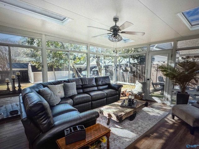 208 Surrey Road, Huntsville, AL 35801