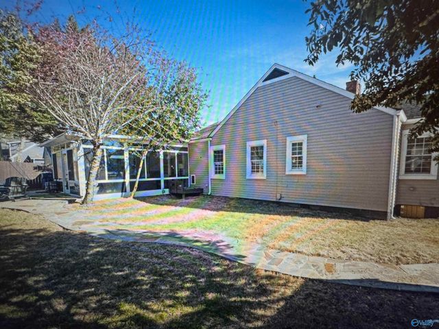 208 Surrey Road, Huntsville, AL 35801