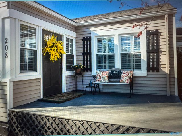 208 Surrey Road, Huntsville, AL 35801