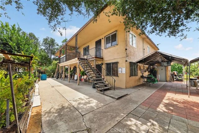 1011 W 8th, Pomona, CA 91766