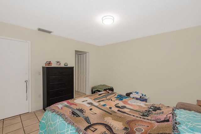 801 Pine Drive 20, Pompano Beach, FL 33060