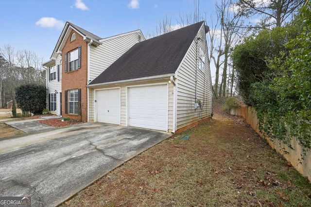 5745 Walter Trail, Stone Mountain, GA 30087