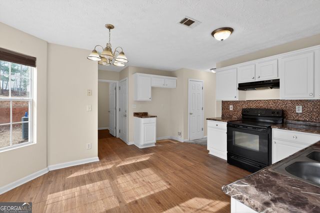 5745 Walter Trail, Stone Mountain, GA 30087