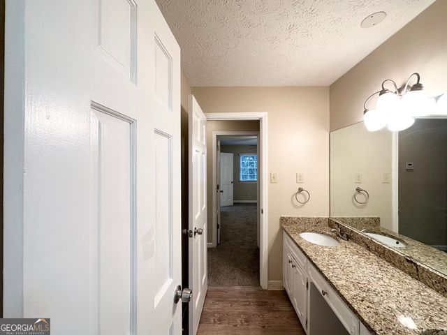 3138 Beechwood Drive, Lithia Springs, GA 30122