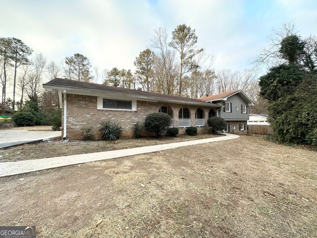 3138 Beechwood Drive, Lithia Springs, GA 30122