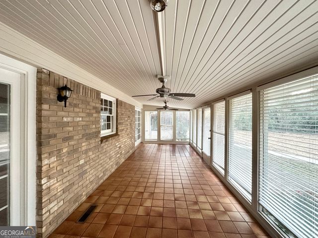 3138 Beechwood Drive, Lithia Springs, GA 30122