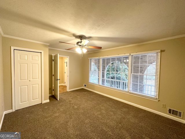 3138 Beechwood Drive, Lithia Springs, GA 30122
