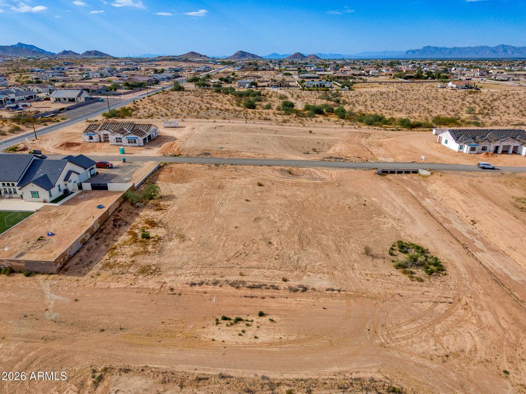 Image 4 of property listing at O W Town Lane 33, San Tan Valley, AZ 85143
