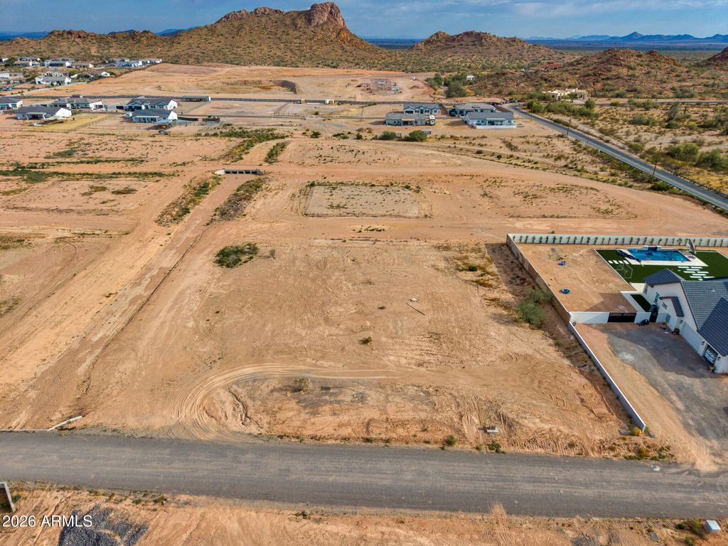Image 6 of property listing at O W Town Lane 33, San Tan Valley, AZ 85143