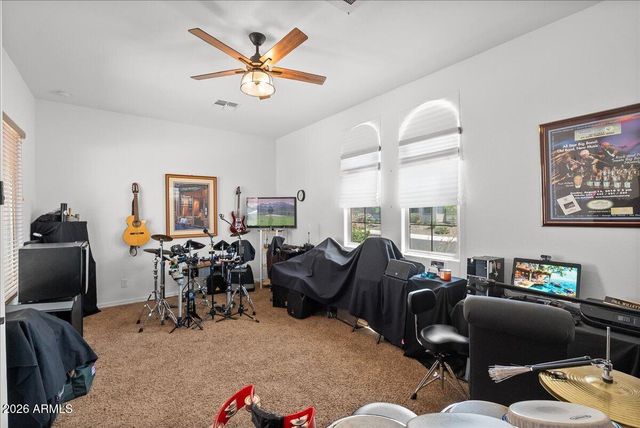 17910 W SILVERWOOD Drive, Goodyear, AZ 85338