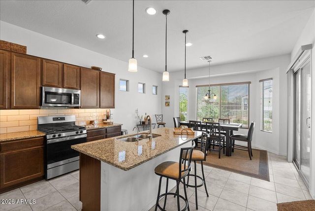 17910 W SILVERWOOD Drive, Goodyear, AZ 85338