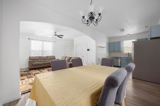 6112 Early Light Drive, Galloway, OH 43119