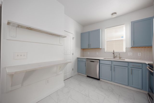 6112 Early Light Drive, Galloway, OH 43119