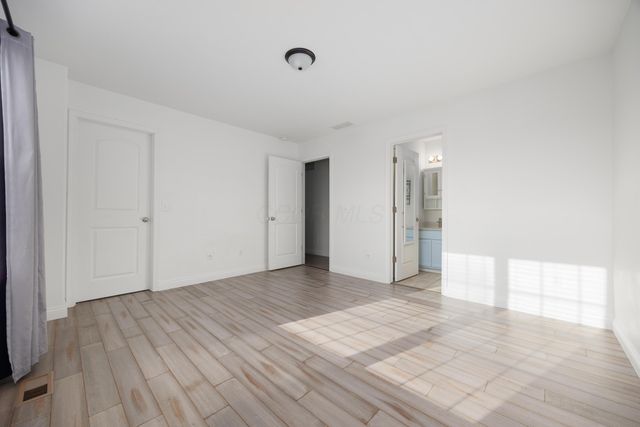 6112 Early Light Drive, Galloway, OH 43119