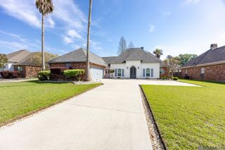 18062 Wilkes Dr, Prairieville, LA 70769