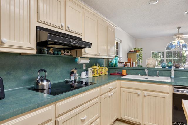 3401 W FM 1910, Jacksonville, TX 75766