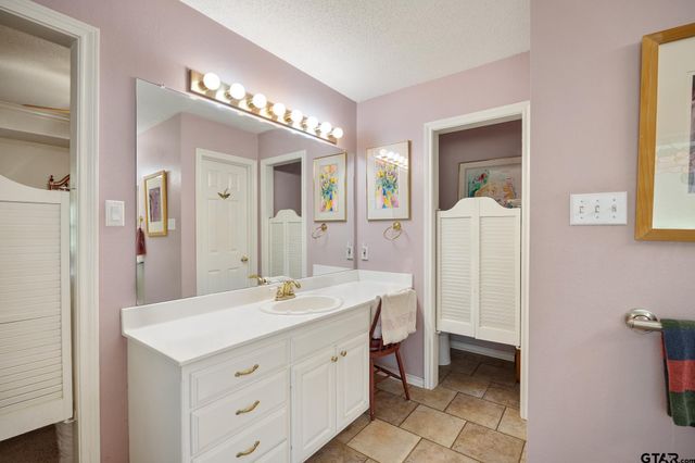 3401 W FM 1910, Jacksonville, TX 75766