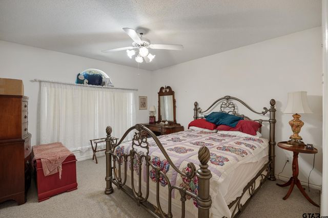 3401 W FM 1910, Jacksonville, TX 75766