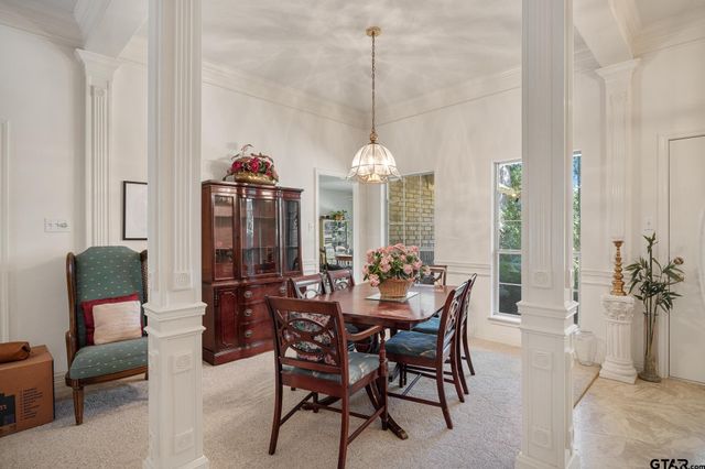 3401 W FM 1910, Jacksonville, TX 75766