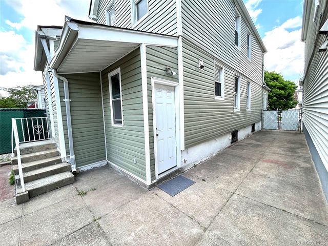 62-80 Wetherole Street, Rego Park, NY 11374