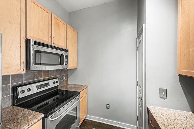 3000 Vanderbilt Pl Apt 108, Nashville, TN 37212