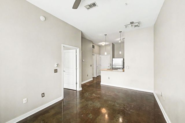3000 Vanderbilt Pl Apt 108, Nashville, TN 37212