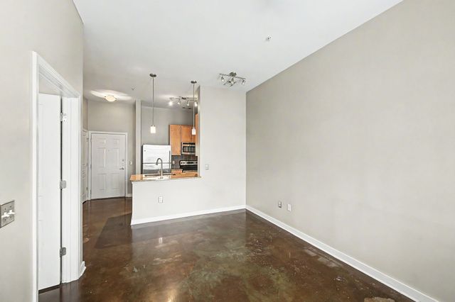 3000 Vanderbilt Pl Apt 108, Nashville, TN 37212