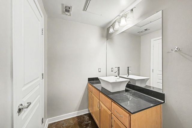 3000 Vanderbilt Pl Apt 108, Nashville, TN 37212