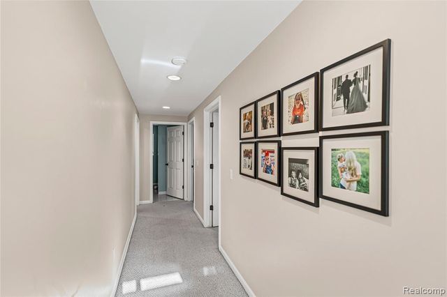 2948 Newberry Road, Waterford, MI 48329