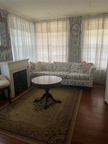3210 W NORTH B STREET, Tampa, FL 33609