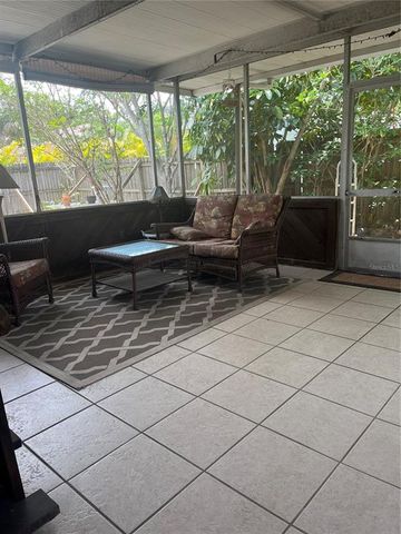 3210 W NORTH B STREET, Tampa, FL 33609
