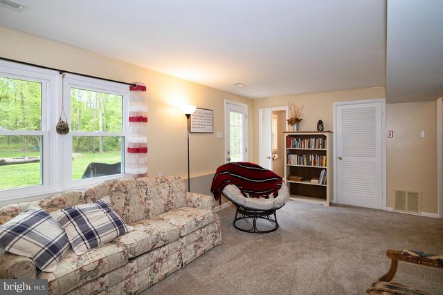 583 CENTERTON RD, Pittsgrove, NJ 08318