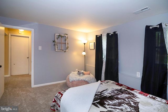 583 CENTERTON RD, Pittsgrove, NJ 08318