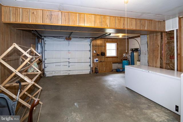 583 CENTERTON RD, Pittsgrove, NJ 08318