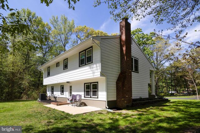 583 CENTERTON RD, Pittsgrove, NJ 08318