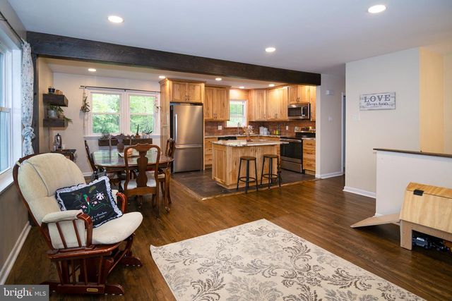 583 CENTERTON RD, Pittsgrove, NJ 08318
