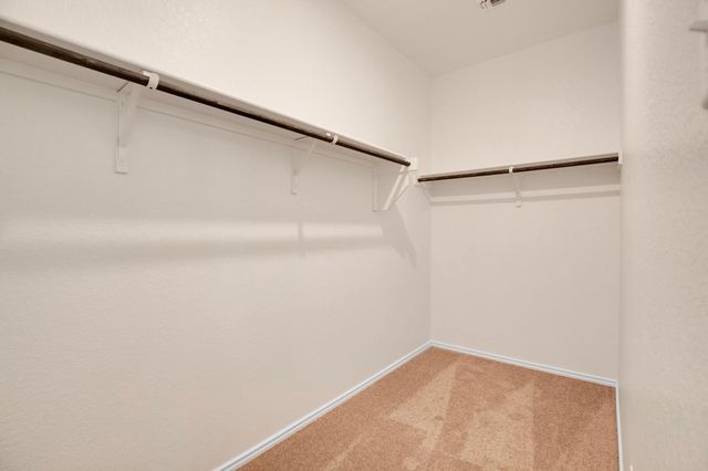 200 Janice RD, Taylor, TX 76574