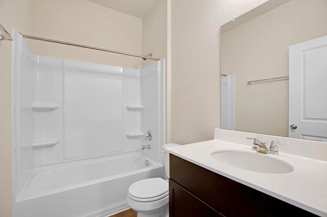 200 Janice RD, Taylor, TX 76574