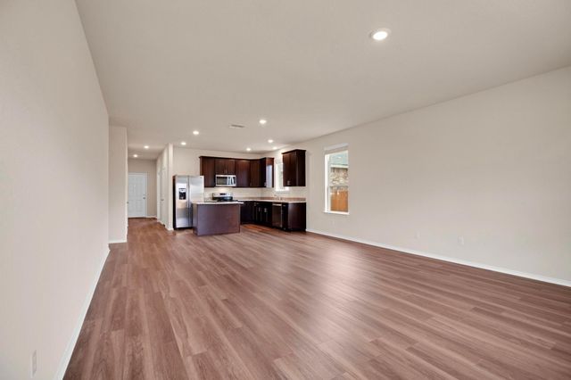 200 Janice RD, Taylor, TX 76574