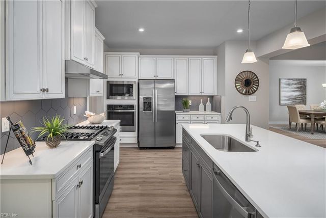 320 Watermans WAY, Poquoson, VA 23662