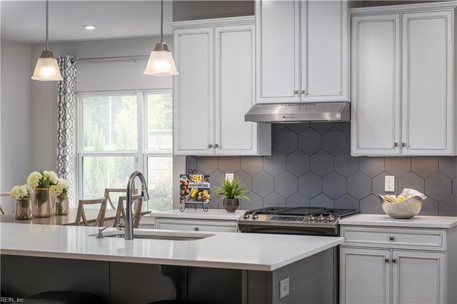 320 Watermans WAY, Poquoson, VA 23662