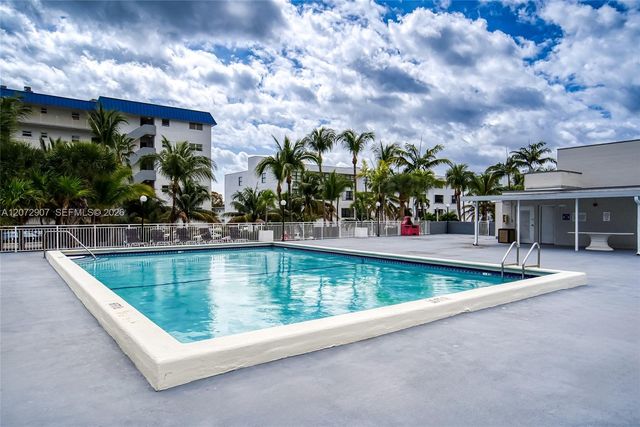 3745 NE 171st Street 76, North Miami Beach, FL 33160