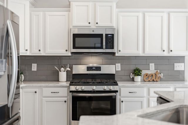 3725 Park Pointe Ave., Little River, SC 29566